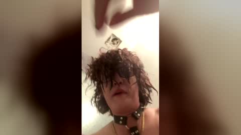 howdoyoulikeit87 online show from June 7, 10:19 am