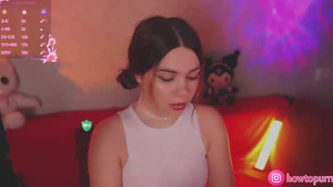 Mia online show from October 11, 4:27 pm