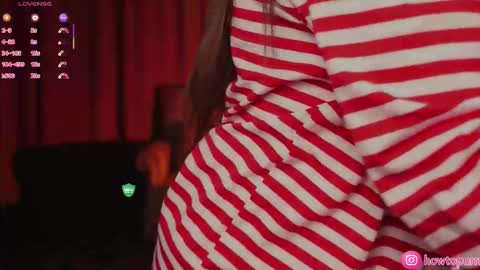 Mia online show from February 9, 5:06 pm