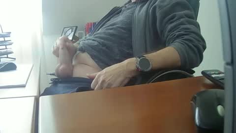 Snapshot of hpeter111 chatting on January 29, 1:38 pm Peter online show from January 29, 1:38 pm