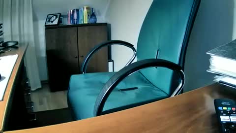 Snapshot of hpeter111 chatting on February 17, 10:25 pm Peter online show from February 17, 10:25 pm