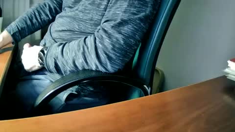 Snapshot of hpeter111 chatting on February 22, 11:03 pm Peter online show from February 22, 11:03 pm