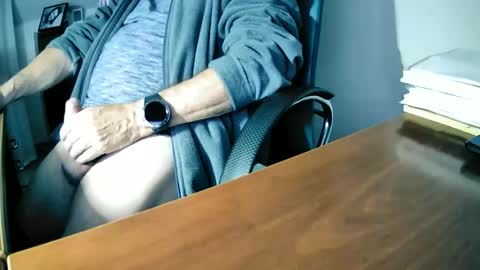 Snapshot of hpeter111 chatting on September 24, 9:07 pm Peter online show from September 24, 9:07 pm