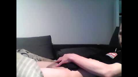 hubikush22 online show from December 18, 3:37 am