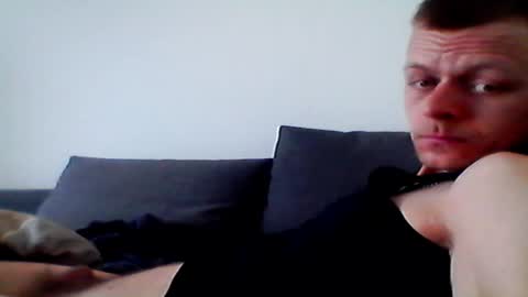 hubikush22 online show from March 22, 7:34 am