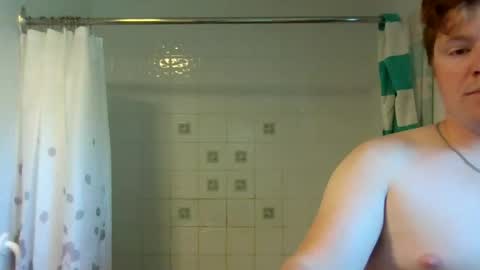 Snapshot of huck78 chatting on July 12, 1:35 pm Huck online show from July 12, 1:35 pm