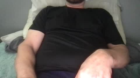 Snapshot of huejacman chatting on June 8, 12:47 am Brad online show from June 8, 12:47 am