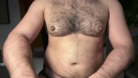 Snapshot of huge_moth chatting on February 18, 8:05 pm huge_moth online show from February 18, 8:05 pm