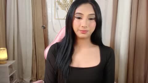 Snapshot of hugeasiancockandrea chatting on September 14, 4:44 am drea  online show from September 14, 4:44 am