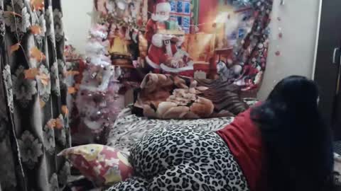 Snapshot of hugeassdevil chatting on January 24, 7:07 pm hugeassdevil online show from January 24, 7:07 pm