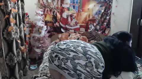 Snapshot of hugeassdevil chatting on February 15, 10:31 pm hugeassdevil online show from February 15, 10:31 pm