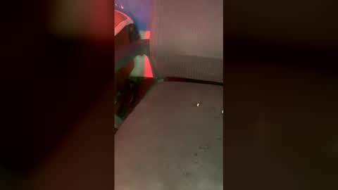 hugeblackking online show from April 2, 8:01 am