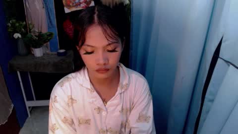 Elie online show from March 2, 11:39 am