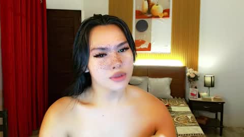 Snapshot of hugecock_nathalie15 chatting on November 2, 4:53 pm nathalie online show from November 2, 4:53 pm