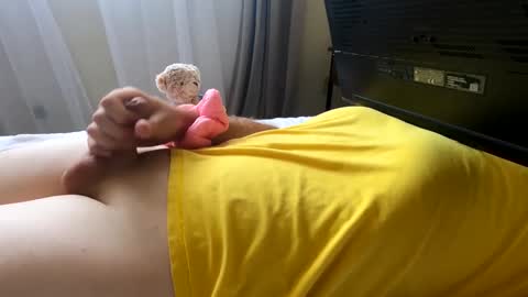 HugeCumshots online show from September 10, 10:32 pm