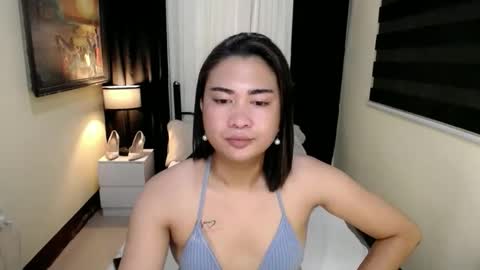 Snapshot of hugemusclecockts chatting on May 25, 11:05 am yesha fox online show from May 25, 11:05 am