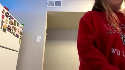 Snapshot of hugh_jannus chatting on March 6, 7:47 am Raleigh Hugh Jannus online show from March 6, 7:47 am