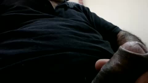 Snapshot of hugo_bulls chatting on February 9, 3:32 am HunkyLover online show from February 9, 3:32 am