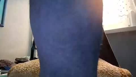 Snapshot of hugo_hug chatting on February 14, 2:23 pm David online show from February 14, 2:23 pm