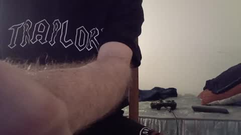 HugoBergeron82 online show from April 5, 6:05 pm