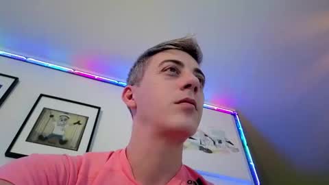 Hugo online show from December 3, 9:46 pm