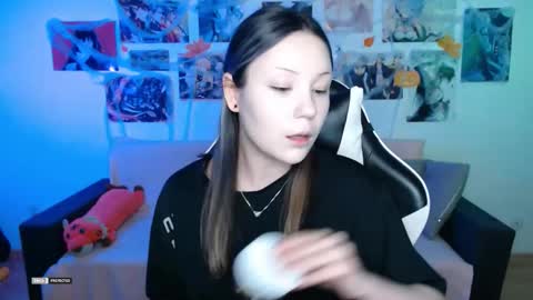 HugoMin online show from October 17, 2:19 pm