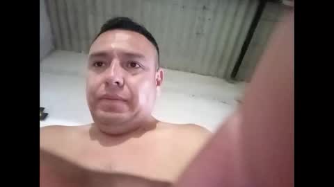 hugopaqui57 online show from January 8, 11:51 pm