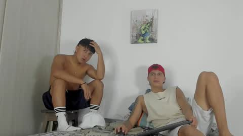 Hugo online show from December 19, 11:57 pm