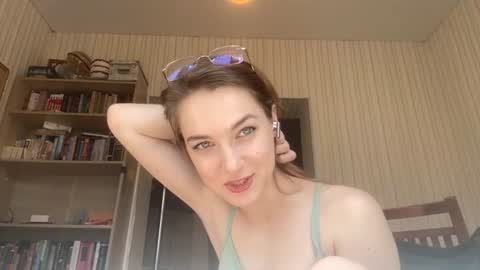 Snapshot of huirhinehart chatting on July 13, 11:35 am Lei online show from July 13, 11:35 am