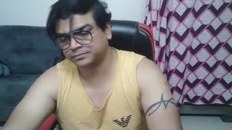 HulkHero online show from December 2, 3:25 pm