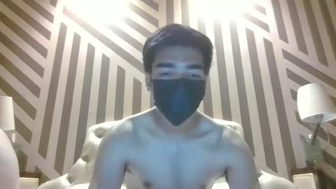 hulkyking1812000 online show from September 10, 9:31 am