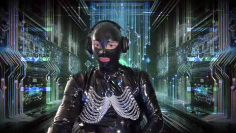 Snapshot of humandr0id chatting on February 11, 7:44 am Humandroid online show from February 11, 7:44 am