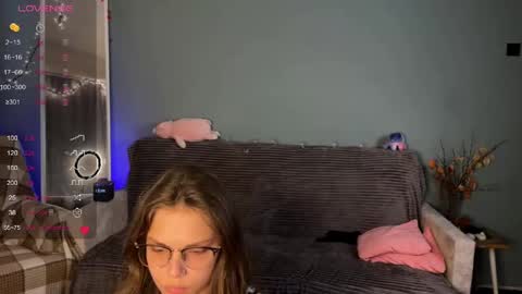 Snapshot of humblejess chatting on May 16, 11:31 am Jess online show from May 16, 11:31 am