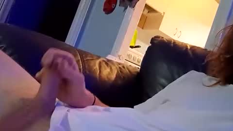 hummis9 online show from January 9, 1:58 pm