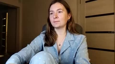 Snapshot of humpygrey chatting on October 29, 7:04 pm HumpyGrey online show from October 29, 7:04 pm