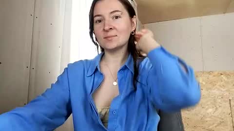 Snapshot of humpygrey chatting on November 17, 8:20 am HumpyGrey online show from November 17, 8:20 am