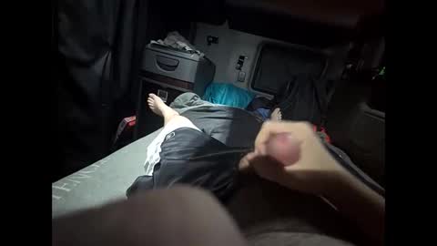 hung20032003 online show from December 16, 3:33 am