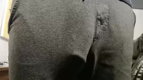 Snapshot of hung_hot_fit10 chatting on October 12, 2:43 am Big uncut cock dripping online show from October 12, 2:43 am