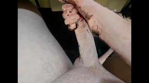 hung_mac0 online show from May 18, 5:08 pm