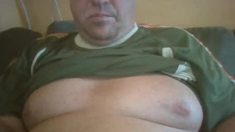 vastagfasz magyar apuci online show from July 5, 5:20 pm