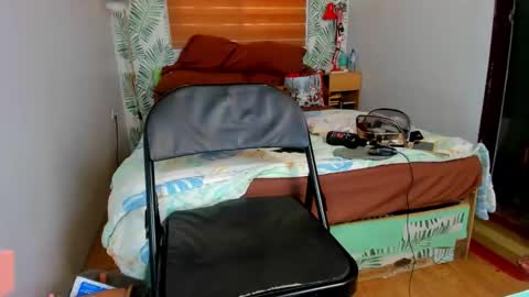 help me make 25000 tokens for my mother HEARING aid online show from February 27, 2:33 am