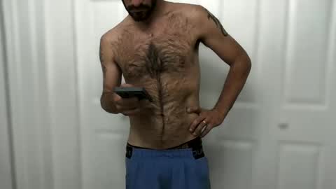 hungbistud916 online show from November 26, 2:12 am