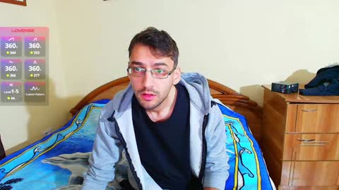 Eddy online show from December 17, 12:34 am