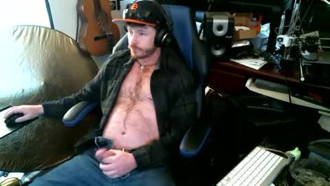HungGinger4U online show from January 21, 8:11 pm