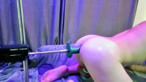 Greedybttm online show from September 24, 5:11 am