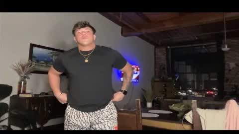 hungjock696 online show from November 19, 11:49 pm