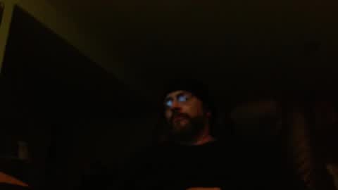 Snapshot of hunglonelyguy chatting on March 3, 2:36 am LonelyGuy online show from March 3, 2:36 am