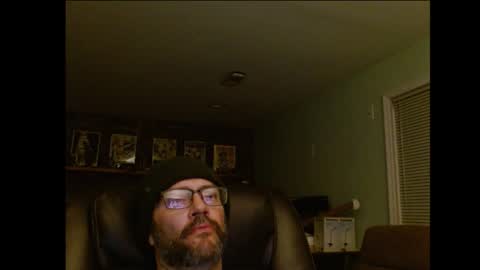 LonelyGuy online show from November 18, 3:12 am