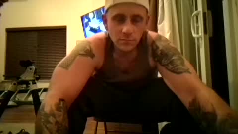 hungoutlaw69420 online show from November 17, 5:24 am