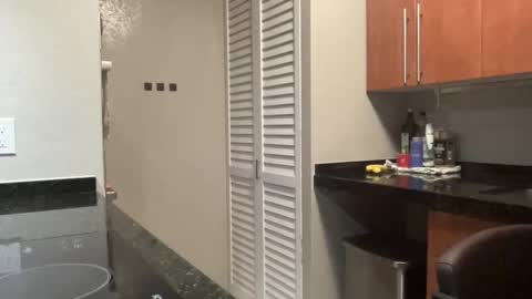 Hungrooster69 online show from March 18, 10:29 am